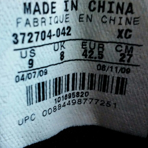 Mens Jordans - Picture 2 of 5